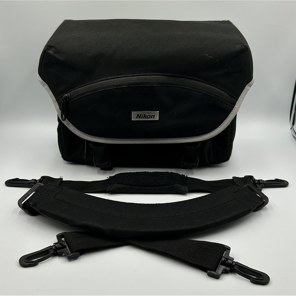 Nikon DSLR Digital Camera Carrying Case Photographer Bag Medium‎ 11" x 5" x 8.5"